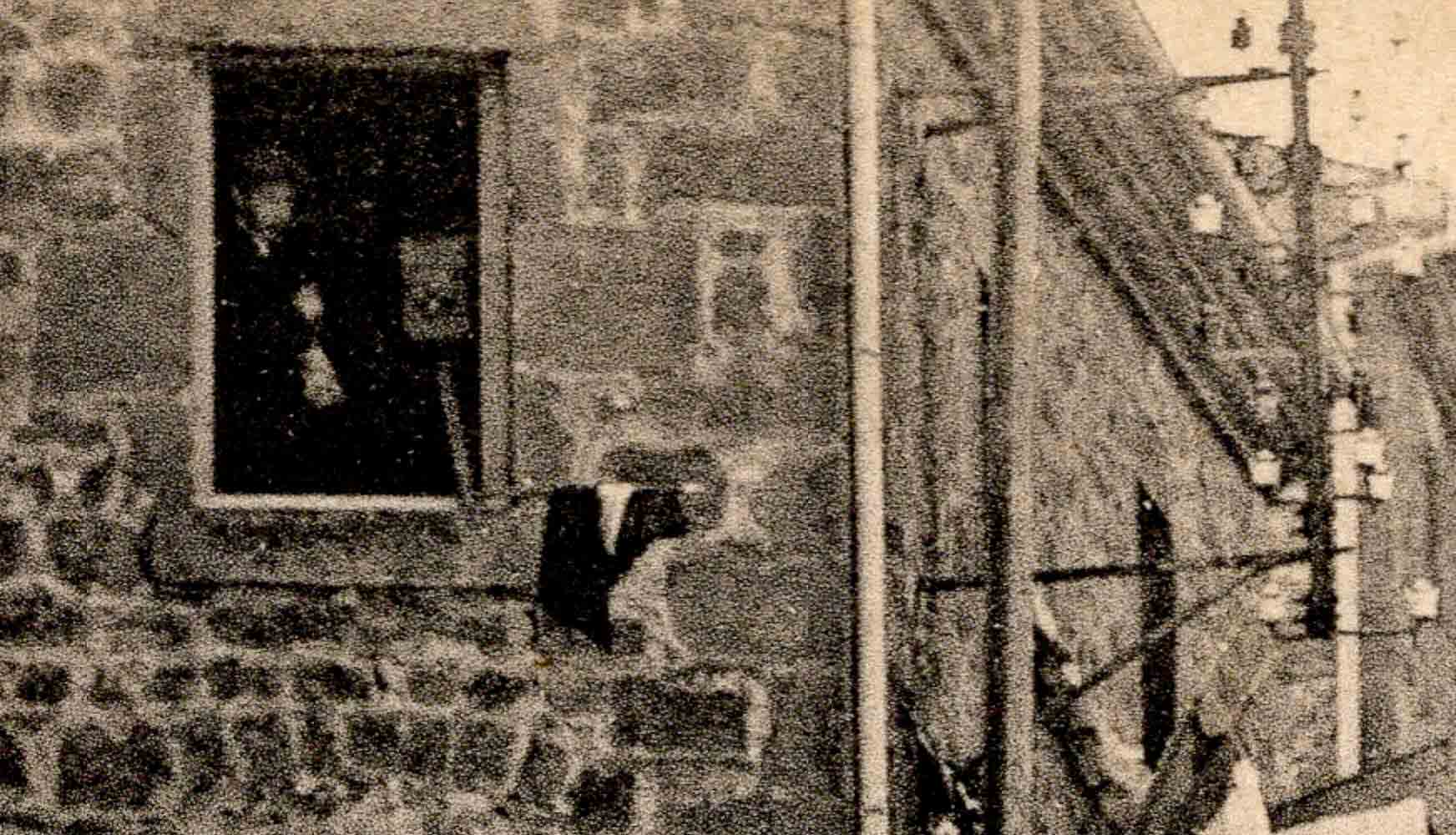 42168 00249Awdetailw